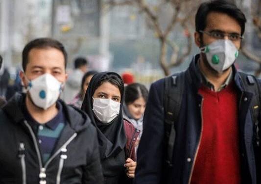 وزارت بهداشت توصیه میکند: استفاده از ماسک در فضاهای شلوغ برای پیشگیری از افزایش موارد کووید-۱۹