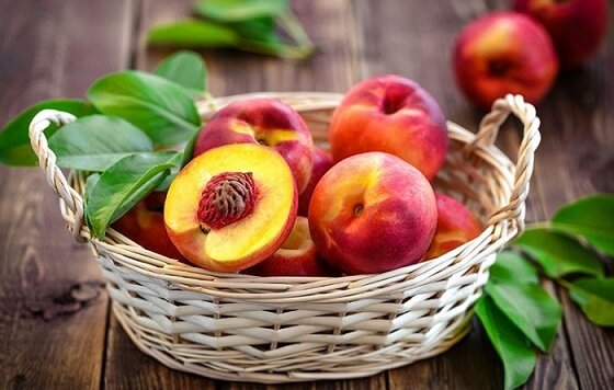 خواص درمانی و سلامتی میوه شلیل و تاثیر آن در پیشگیری و کنترل دیابت نوع ۲